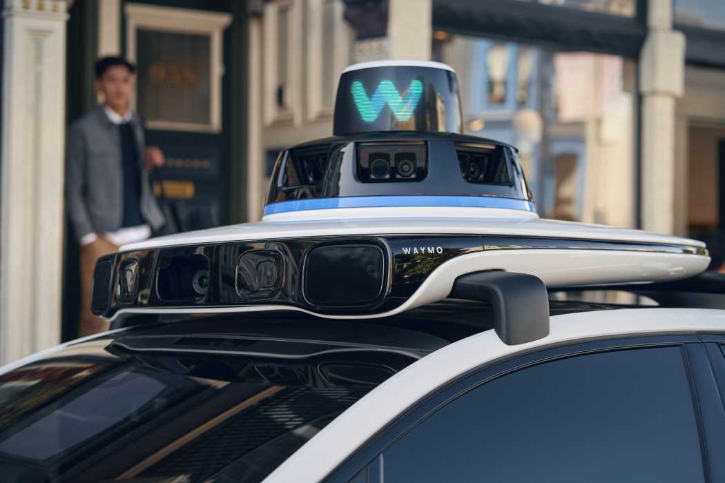 VW, Mercedes, Waymo Push Robotaxis Into European Cities Despite Adoption Uncertainty